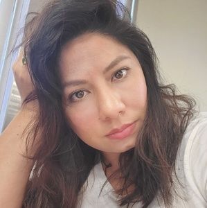 Meet your Posher, Pamela marie